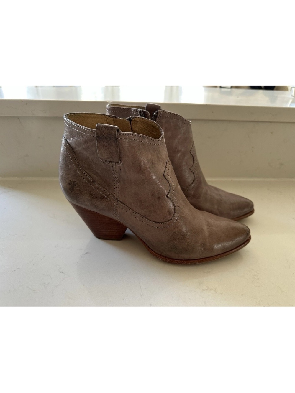 Frye reina boogie boot sz 9